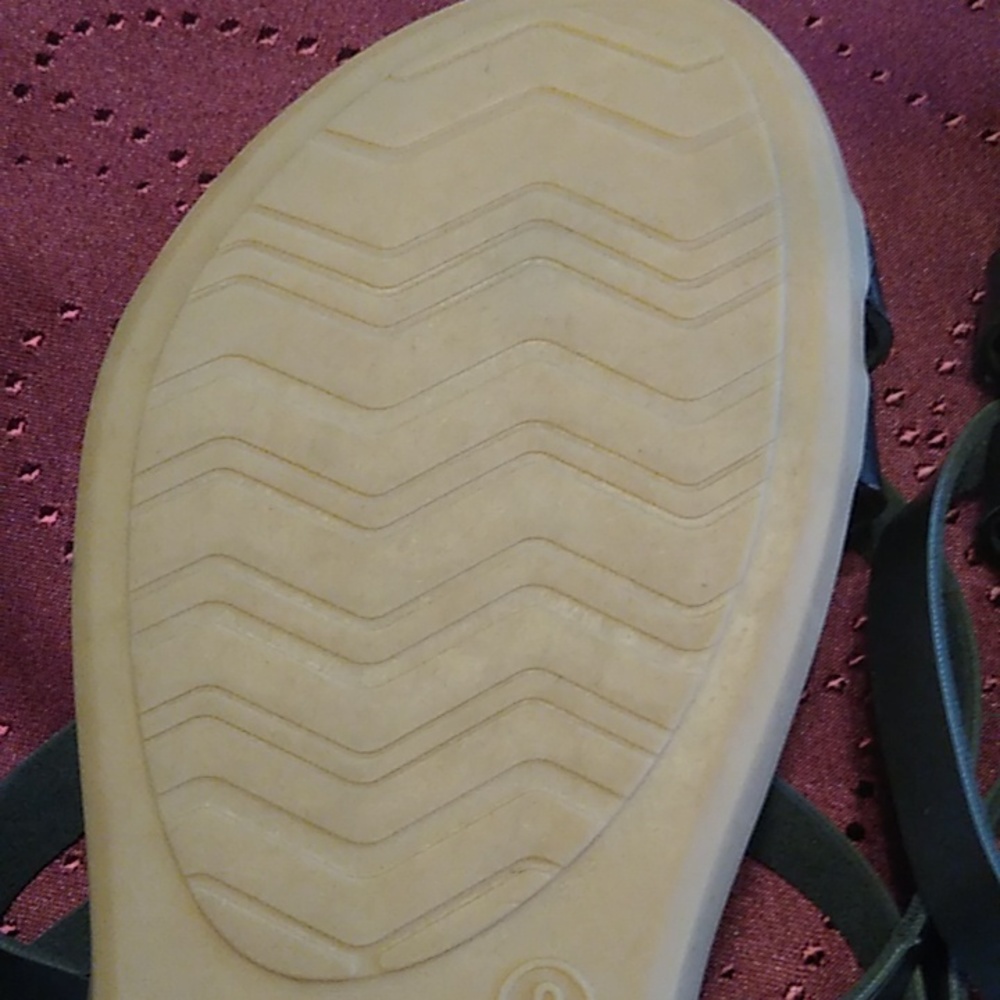SEVEN7 CRISS CROSS SANDLE/ FLOP - Picture 6 of 8
